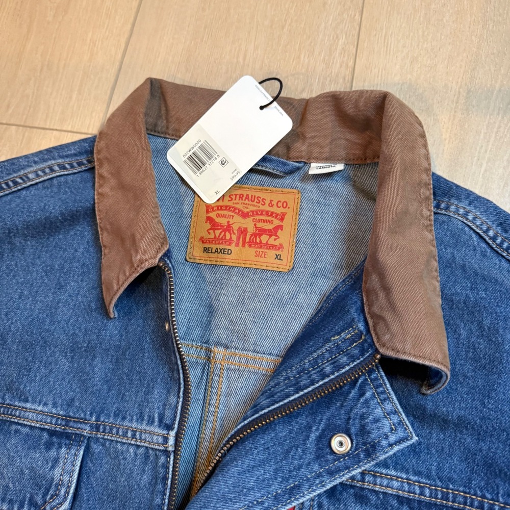 Levi's Denim Jacket Mens XL Blue Relaxed Fit East Port Brand New - Picture 2 of 6
